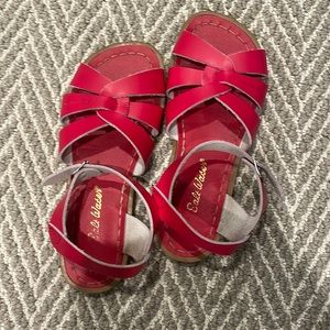 COPY - Saltwater sandal size 3 big kid good condition